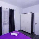 Samac Lejlighed Šibenik